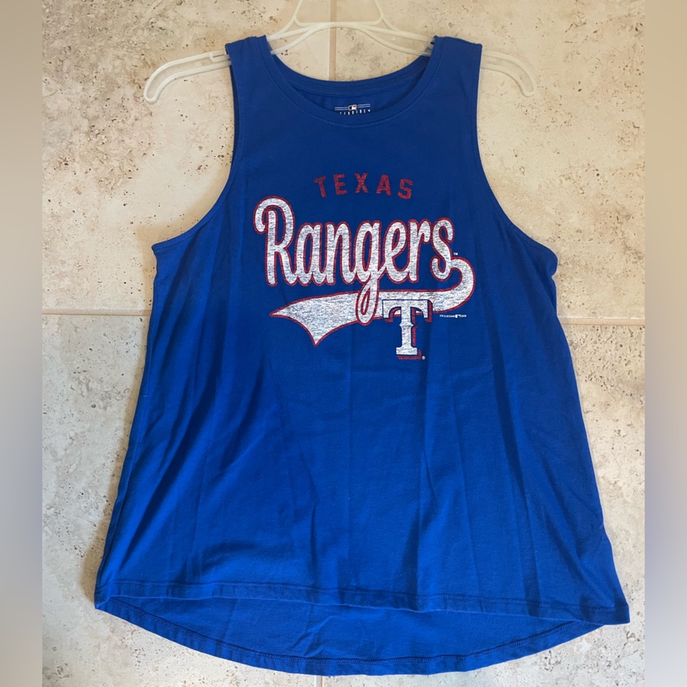 Women’s Texas Rangers sleeveless shirt